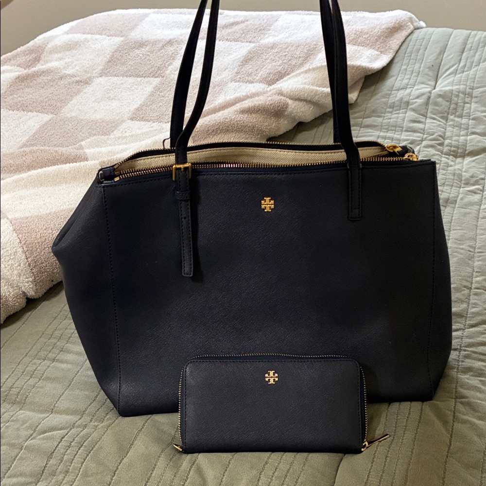 Tory Burch Navy Tote and Wallet Set